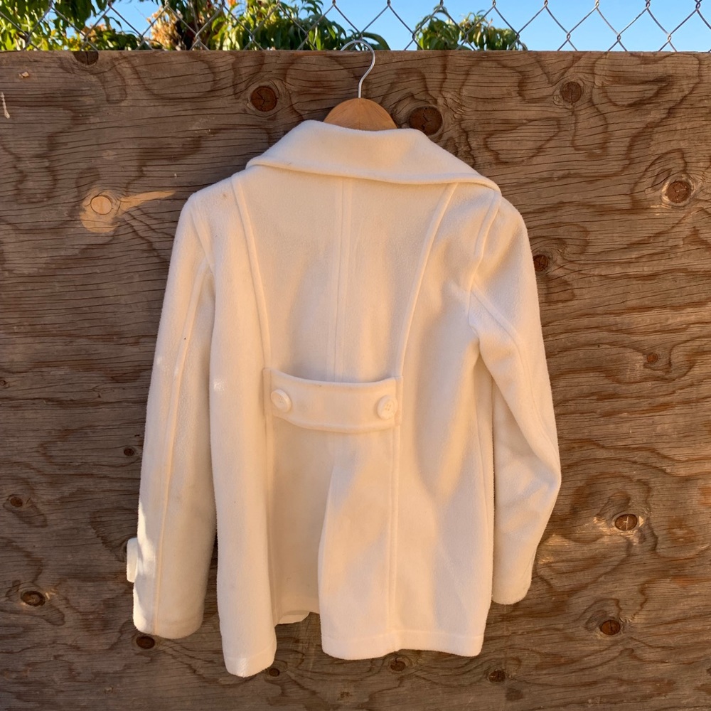 Coat - Picture 3 of 4